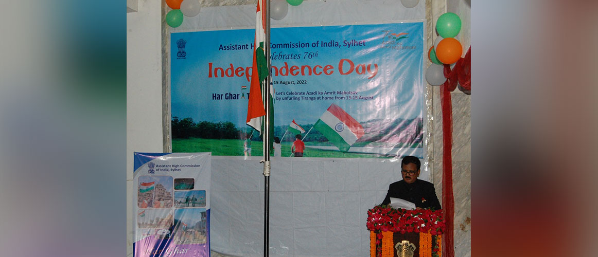  Assistant High Commissioner Shri Niraj Kumar Jaiswal reading out the Independence Day address of the Hon’ble President of India – 15.08.2022