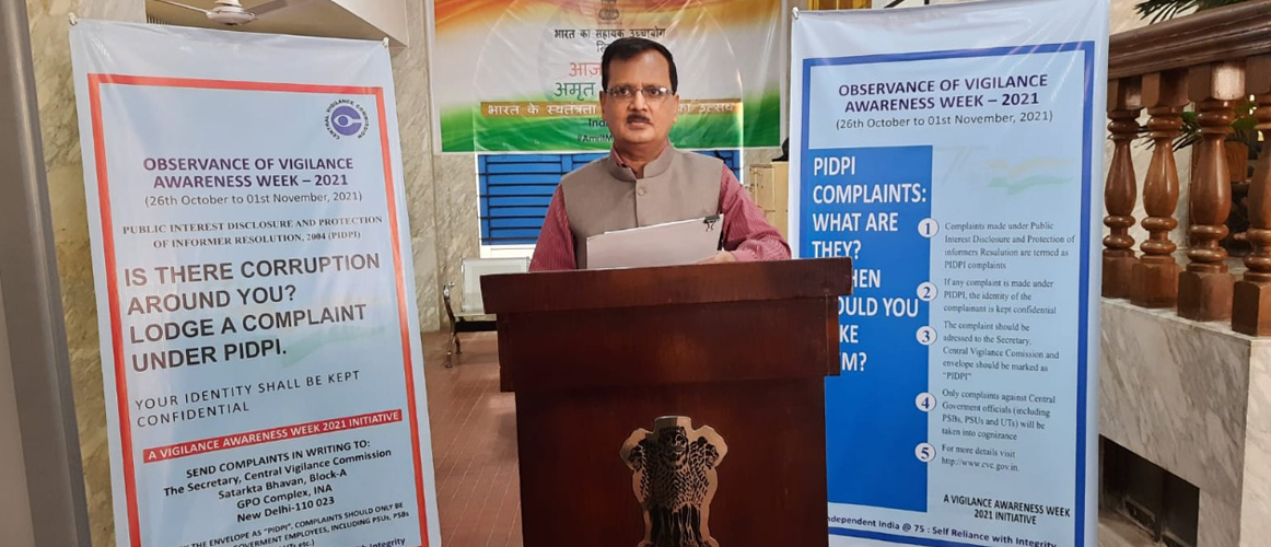  AHC Shri Niraj Jaiswal administered the Integrity Pledge on the commencement of Vigilance Awareness week on 26.10.2021